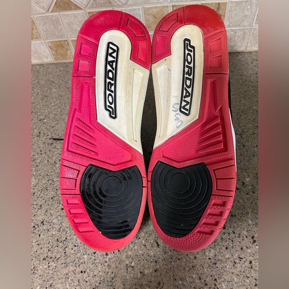 Nike Air Jordan SC-3 Flight Basketball Sneakers Size 6.5Y - Picture 4 of 8